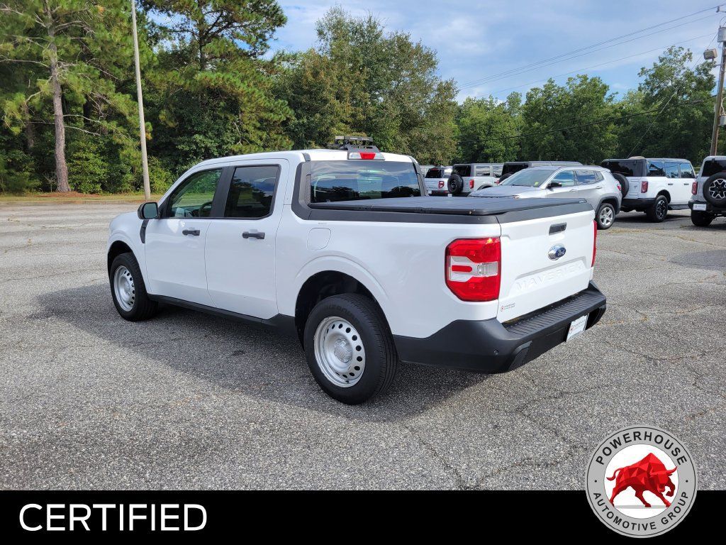 Certified 2022 Ford Maverick XL FWD image 4