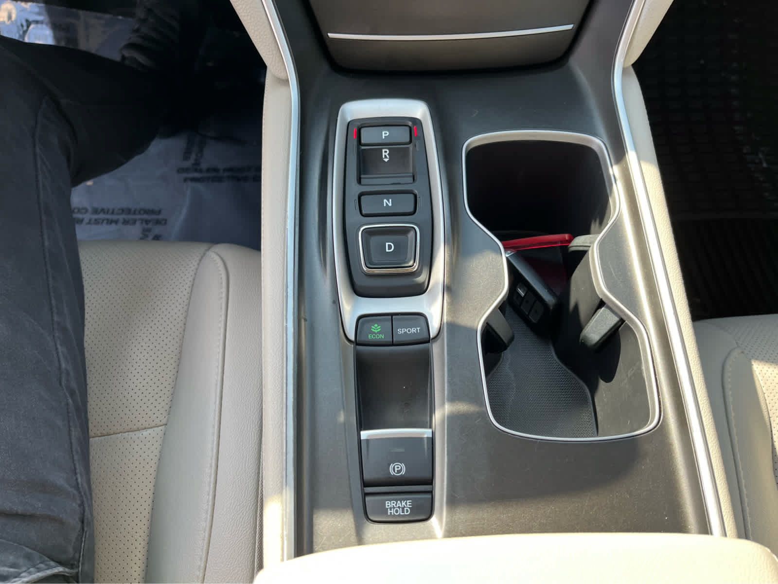 Used 2020 Honda Accord Touring image 19
