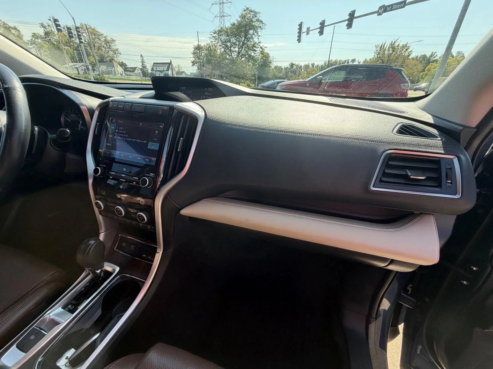 Used 2019 Subaru Ascent Touring AWD/4WD image 14