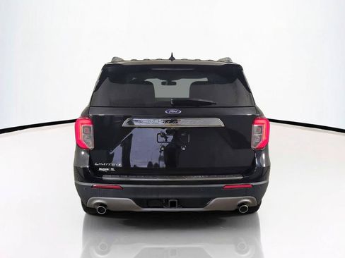 Used 2022 Ford Explorer Limited w/ Equipment Group 301A RWD image 5