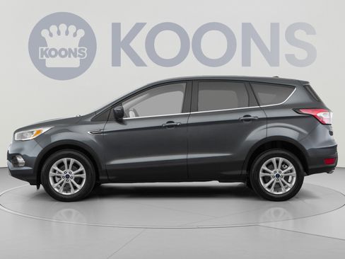Used 2019 Ford Escape SE AWD/4WD image 2