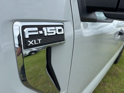 Used 2023 Ford F150 XLT RWD image 13
