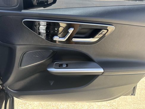 Used 2024 Mercedes-Benz C 300 Sedan image 16