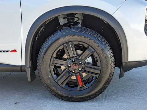 New 2026 Nissan Rogue SV image 12