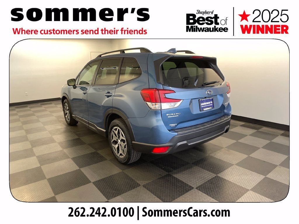 Used 2020 Subaru Forester Premium w/ Popular Package #1 AWD/4WD image 3