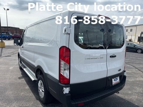 Used 2024 Ford Transit 250 Low Roof w/ Exterior Upgrade Package image 3