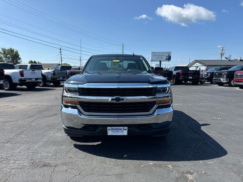 Used 2017 Chevrolet Silverado 1500 LT AWD/4WD image 8