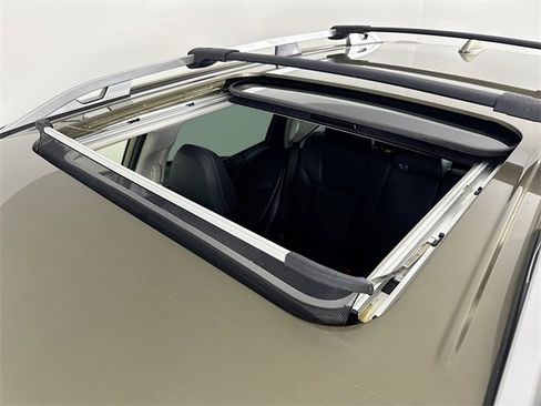 Used 2023 Subaru Forester Touring image 40