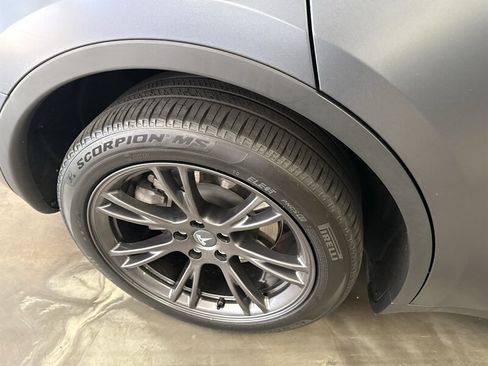 Used 2023 Tesla Model Y AWD image 12