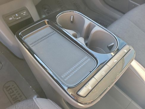 New 2026 Hyundai Ioniq 5 SE image 27