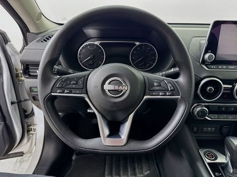 Used 2024 Nissan Sentra SV image 12