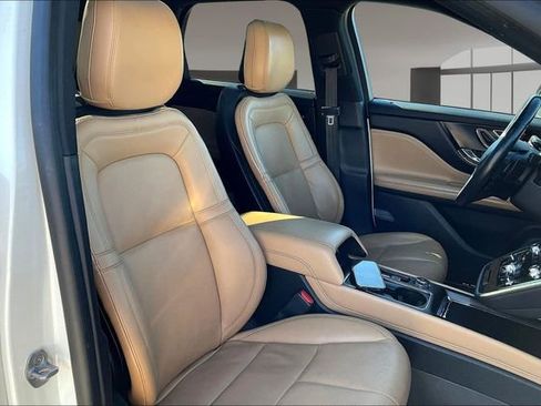 Used 2020 Lincoln Corsair Reserve w/ Equipment Group 201A image 28