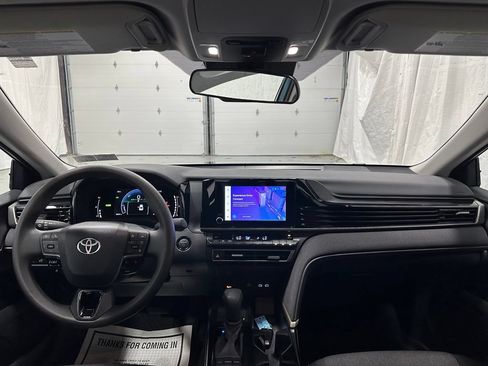 Used 2026 Toyota Camry LE FWD image 42