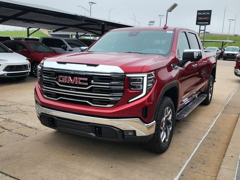 New 2026 GMC Sierra 1500 SLT w/ SLT Premium Plus Package AWD/4WD image 8