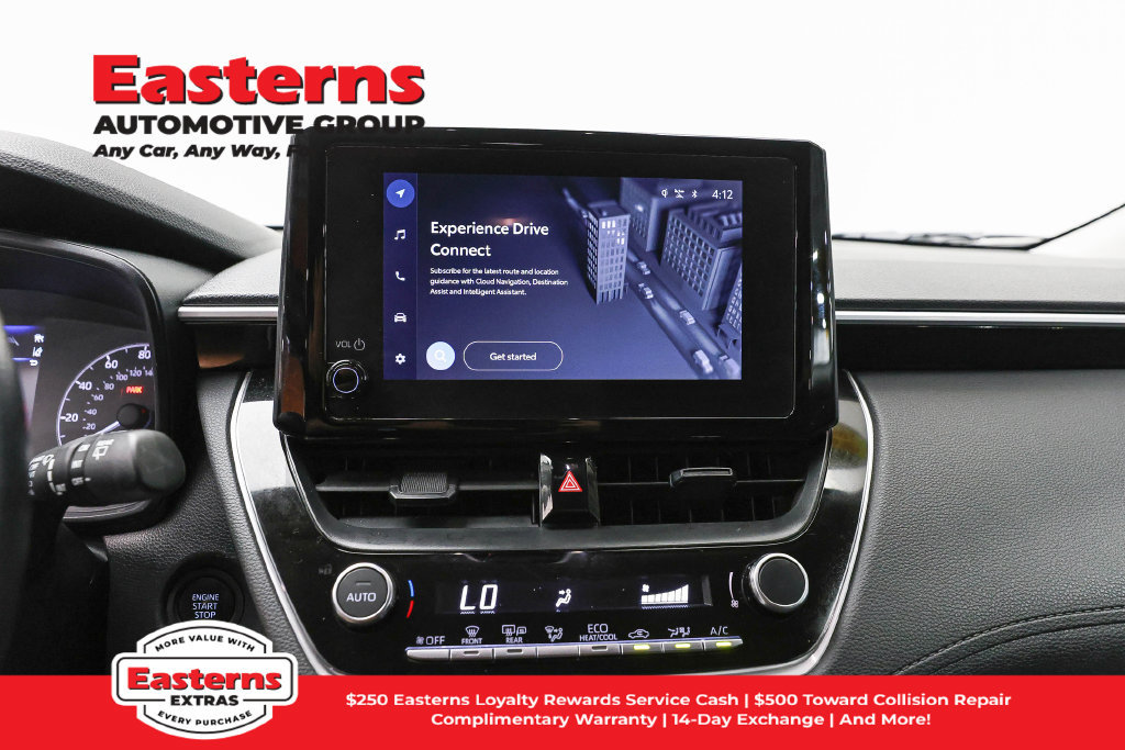 Used 2025 Toyota Corolla Cross LE FWD image 12