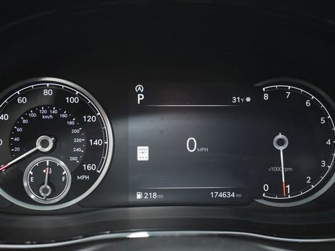 Used 2022 Genesis GV70 2.5T w/ Select Package image 20