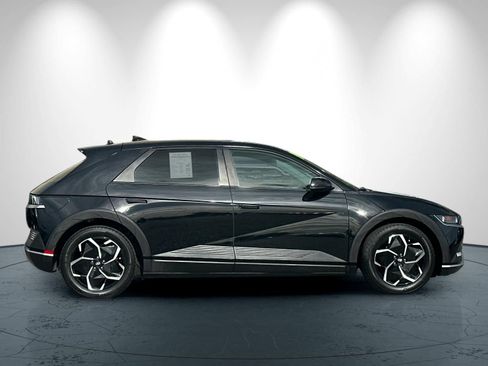 Used 2024 Hyundai Ioniq 5 SEL RWD image 3