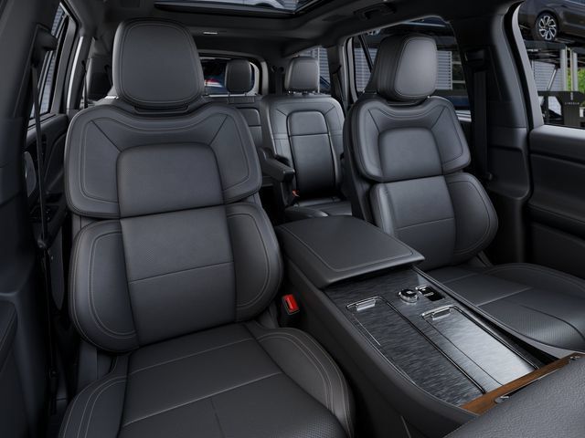 New 2027 Lincoln Aviator Reserve AWD/4WD image 12
