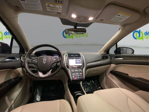 Used 2018 Lincoln MKC Reserve image 28