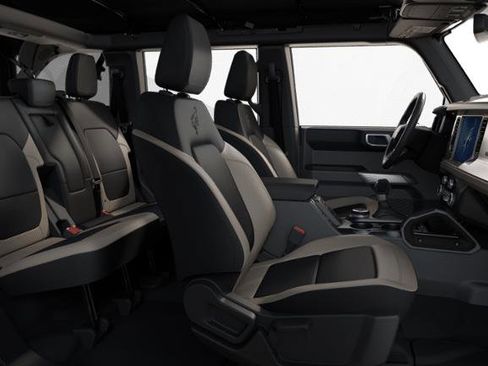 New 2025 Ford Bronco Outer Banks image 21