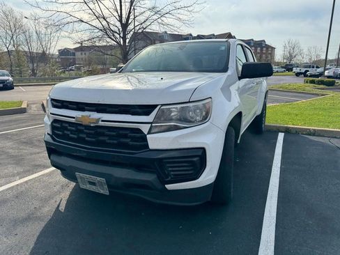 Used 2021 Chevrolet Colorado W/T w/ Custom Special Edition image 2