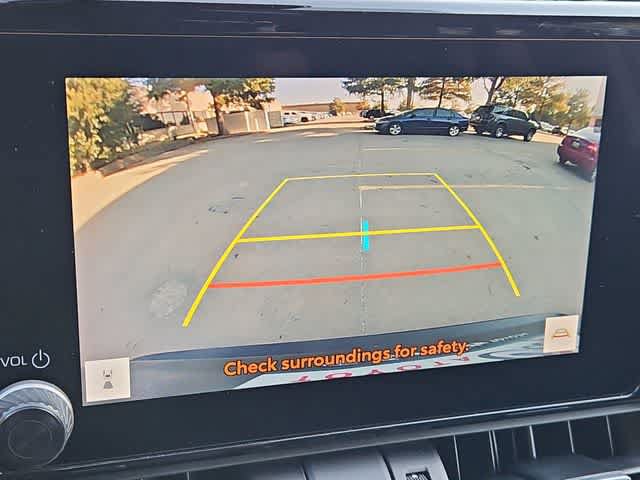 Used 2023 Toyota RAV4 XLE Premium FWD image 23