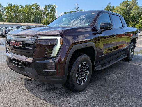 Used 2026 GMC Sierra EV Elevation AWD/4WD image 3