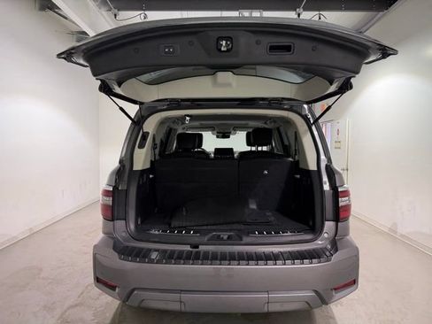 Used 2023 Nissan Armada Platinum w/ Captain's Chairs Package AWD/4WD image 8