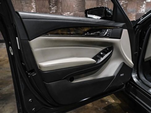Used 2018 Cadillac CTS Luxury AWD/4WD image 41