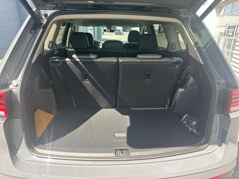 New 2026 Volkswagen Atlas SE AWD/4WD image 12
