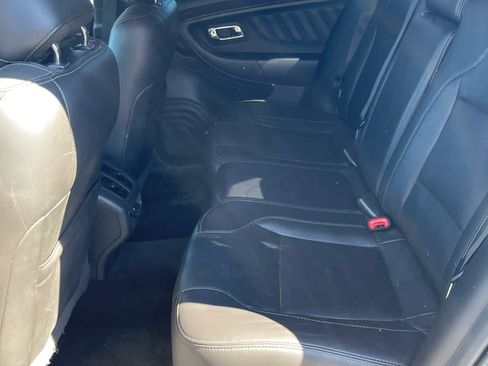 Used 2015 Ford Taurus Limited FWD image 26