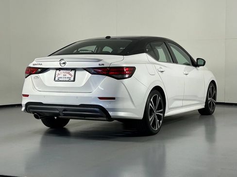 Used 2023 Nissan Sentra SR w/ SR Premium Package FWD image 7