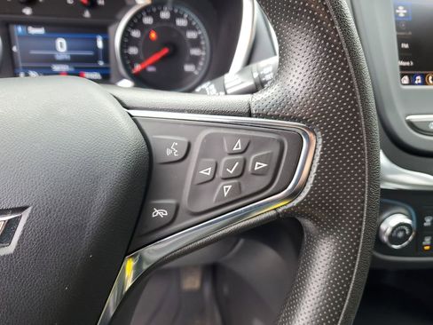 Used 2023 Chevrolet Equinox LT w/ LPO, Floor Liner Package AWD/4WD image 19