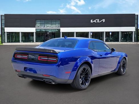 Used 2021 Dodge Challenger R/T Scat Pack RWD image 4