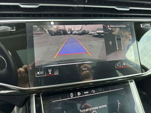 Used 2023 Audi Q7 3.0T Premium Plus image 27