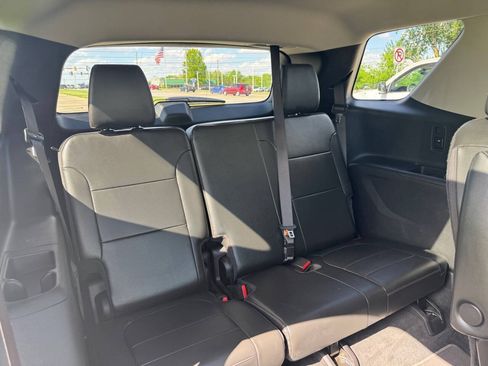 Used 2020 Chevrolet Traverse Premier AWD/4WD image 14