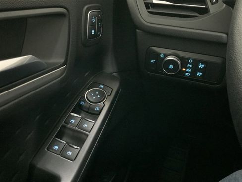 Used 2020 Ford Escape SEL image 33