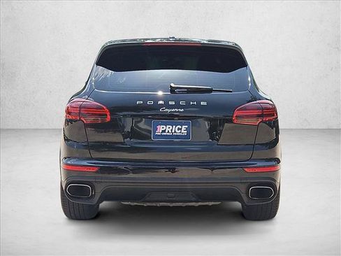 Used 2017 Porsche Cayenne Platinum Edition AWD/4WD image 7