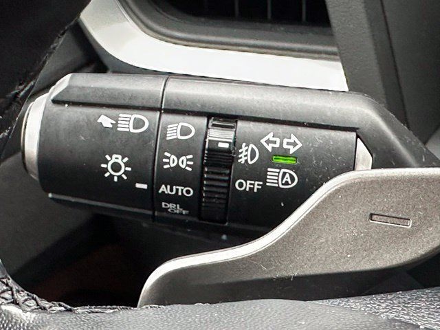 Used 2024 Lexus GX 550 w/ Accessory Package (31) AWD/4WD image 23