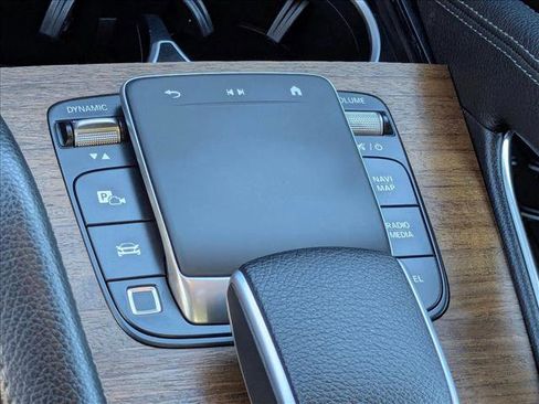 Used 2025 Mercedes-Benz GLE 350 4MATIC image 22