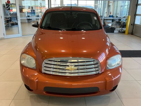 Used 2007 Chevrolet HHR LT FWD image 2