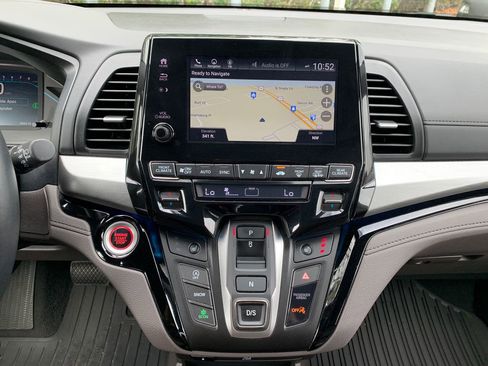 Used 2022 Honda Odyssey Touring image 15