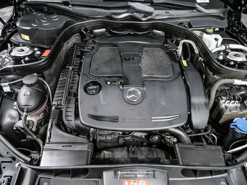 Used 2016 Mercedes-Benz E 350 4MATIC Sedan image 36