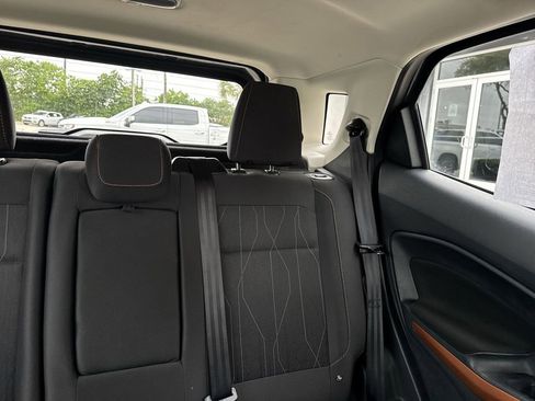 Used 2021 Ford EcoSport SE w/ SE Convenience Package FWD image 19