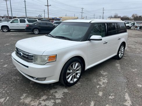Used 2010 Ford Flex SEL image 5