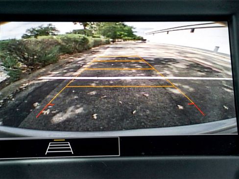 Used 2024 Chevrolet Equinox LT image 24