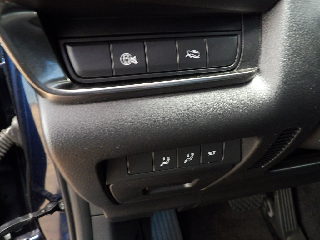 Certified 2024 MAZDA CX-30 AWD 2.5 S w/ Preferred Package image 27