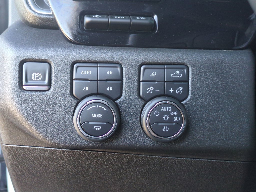 Used 2025 Chevrolet Silverado 2500 High Country w/ High Country Premium Package AWD/4WD image 22