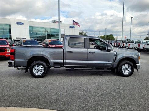 New 2026 Ford F250 XL w/ 360-Degree Camera Package RWD image 44