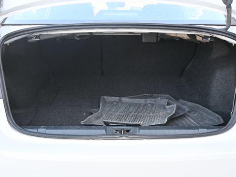 Used 2019 Subaru Legacy 2.5i Premium image 32